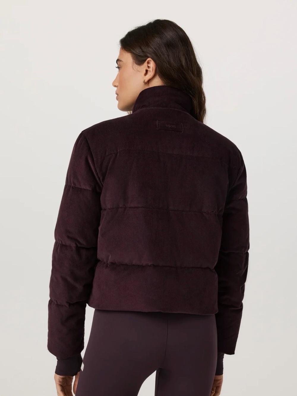 Vuori Women's Carmel Corduroy Puffer Jacket size small in Raisin - Picture 11 of 15